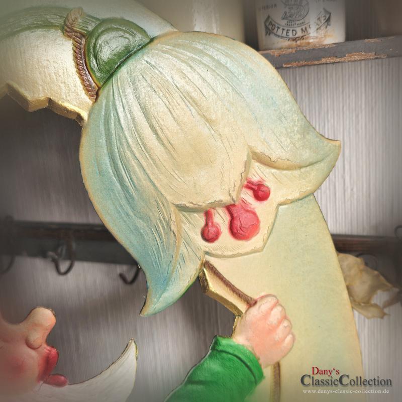 Alte 49 x 39,5 cm Pappe ~ Zwerg läutet Schneeglöckchen ~ Schaufensterdeko ~ Osterschmuck ~ Osterdeko ~ Sammlerstück ~ Frohe Ostern