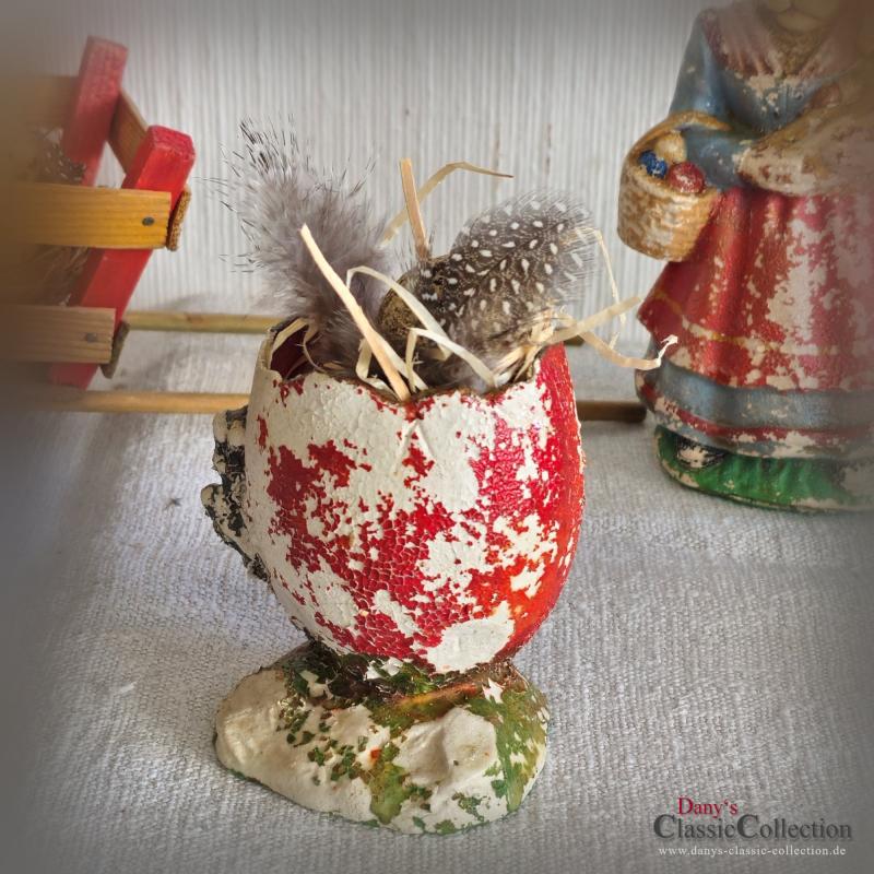 Seltene Candy Container Häsin mit Kind & Eierkorb plus Pappmaché Eierbecher ~ Osterdekoration ~ Füllhase ~ Sammlerstücke