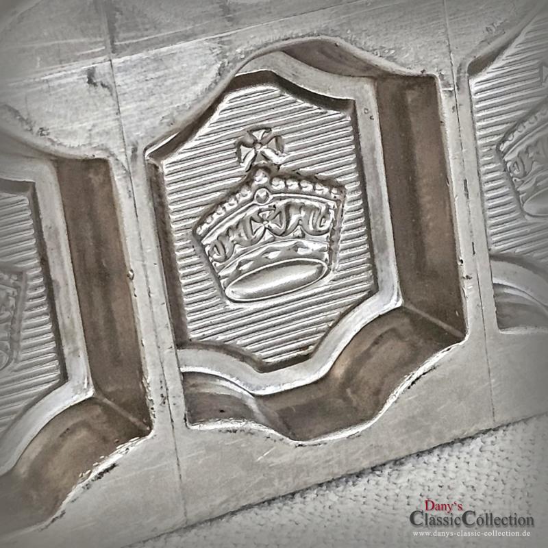 VERKAUFT ! Schokoladenform ~ 30 Krönchen ~ Metall Gießform ~ Schokoladen Platte Krone ~ Vintage Homedecor ~ Küchendeko ~ Sammlerstück