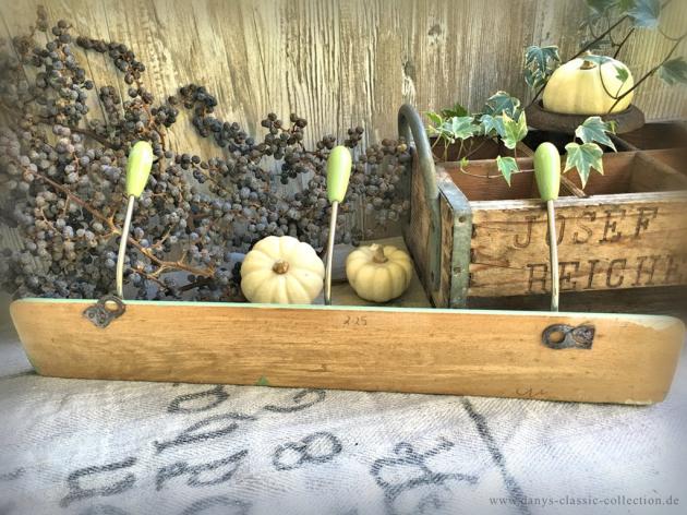 VERKAUFT ! Hakenleiste mint