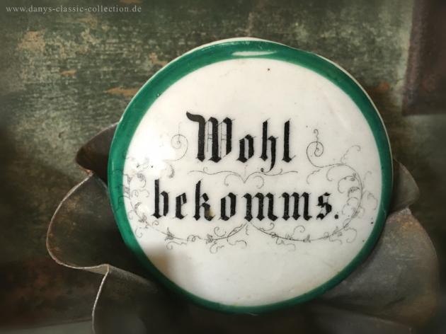 Uralte Porzellanschilder