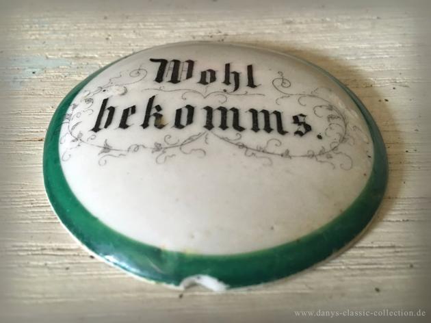 Uralte Porzellanschilder