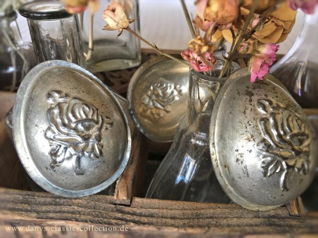 VERKAUFT ! Ei mit Rose Schokoladenform 7 cm