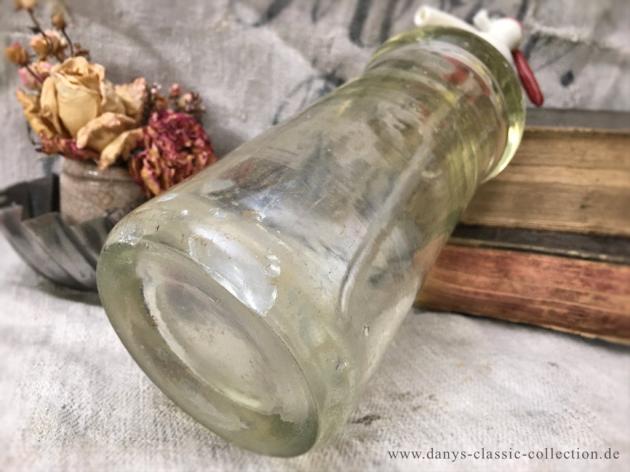 0,75 L Sodaflasche weiß-rot