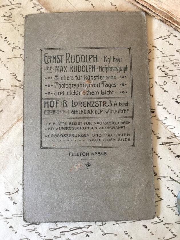 CdV Baby auf Fell Kabinettfoto Fotokarte