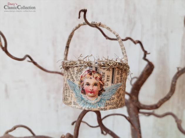 Ungewöhnlicher Christbaumschmuck ~ Körbchen mit Oblaten ~ Découpage ~ altes Papier ~ Pretty xmas decoration