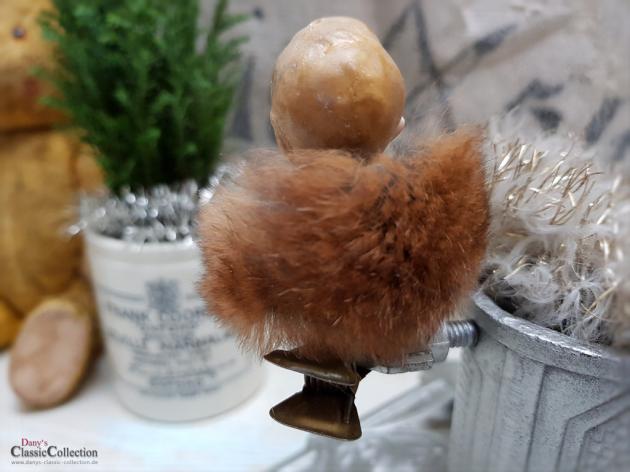 VERKAUFT ! - Porzellankopf auf Clip mit Pelzkragen ~ Christbaumschmuck ~ Pretty vintage xmas decoration