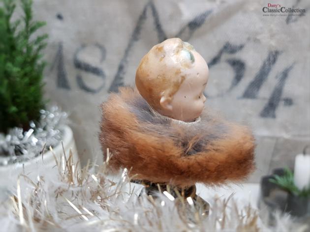 VERKAUFT ! - Porzellankopf auf Clip mit Pelzkragen ~ Christbaumschmuck ~ Pretty vintage xmas decoration
