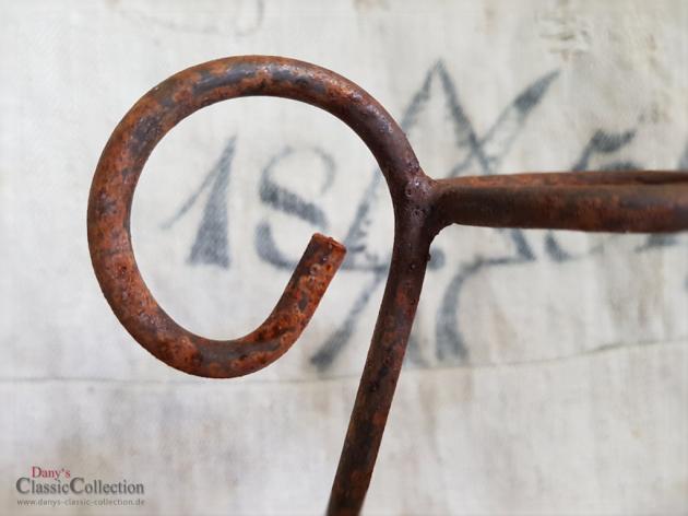 dekorativer Ständer ~ rostiger Eisenständer ~ Kerzenständer ~ Tischdeko ~ Shabby Dekoration ~ Brocante ~ Gartendeko