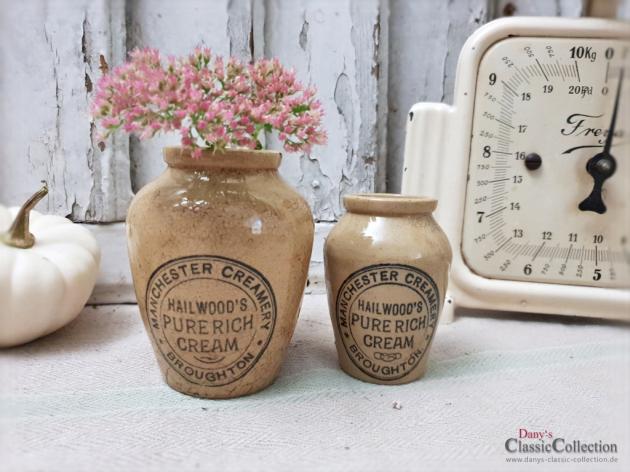 VERKAUFT ! 2 antike Steingut Cream Pötte ~ Hailwoods Rich Cream Manchester ~ Vase ~ Pottery ~ englisches Steingut ~ Werbung ~ Keiller Dundee
