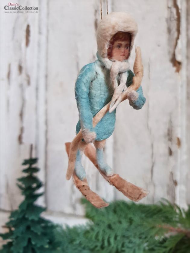 VERKAUFT ! Winterkind ~ Schneekind ~ Wattekind Skiern ~ nostalgischer Christbaumschmuck ~ Vintage Weihnacht ~ Weihnachtsschmuck