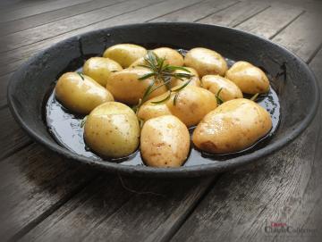 Backblech Ø 21 cm ~ Pizzablech ~ Kuchenblech ~ Tablett ~ Untersetzer ~ Vintage Dekoration ~ Landhaus Küchendeko ~ Gartendeko