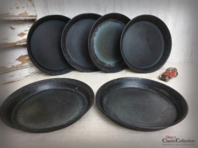 Backblech Ø 21 cm ~ Pizzablech ~ Kuchenblech ~ Tablett ~ Untersetzer ~ Vintage Dekoration ~ Landhaus Küchendeko ~ Gartendeko