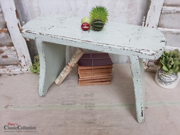 VERKAUFT ! Shabby Schemel weiß ~ alter Hocker ~ alter Holzhocker ~ Holzbank ~ Beistelltisch ~ Vintage Shabby chic