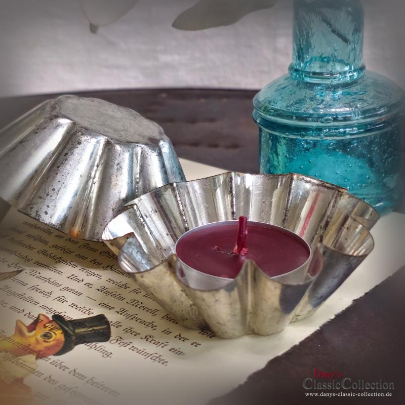 Muffin Backförmchen ~ Brioche Backformen ~ Vintage Backform ~ Weißblech Backform ~ Kerzen Deko ~ Vintage Deko ~ Landhausküche